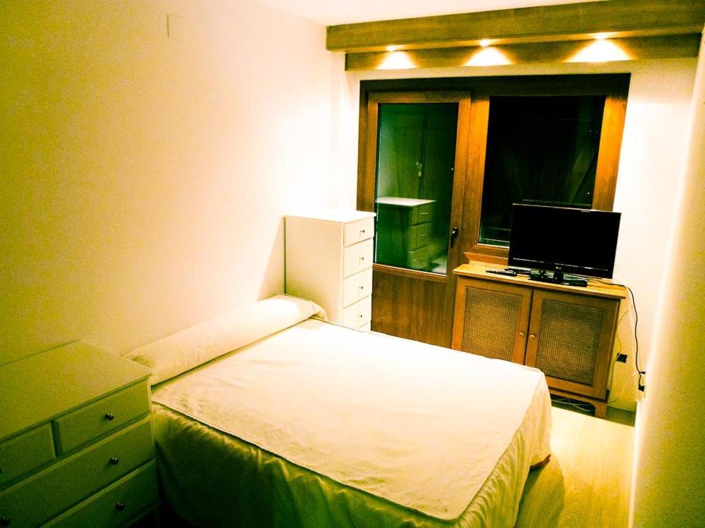 Apartamento Inmobiliaria Formigal - admite mascotas Exterior foto