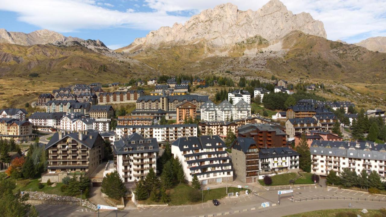 Apartamento Inmobiliaria Formigal - admite mascotas Exterior foto